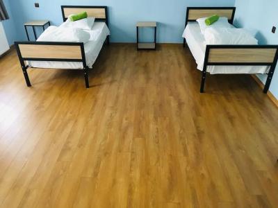 Fouche's Rooms and Dorms - 1