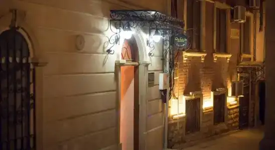 City Walls - 16