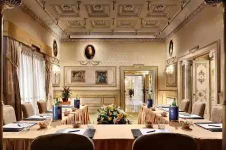 Splendide Royal - Small Luxury Hotels of the World - 30