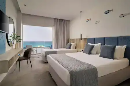 Blue Sea Beach Resort - 6