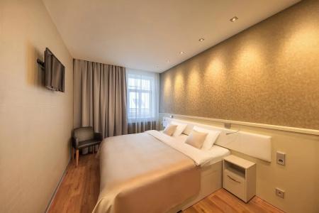 Ametyst Praha - 6