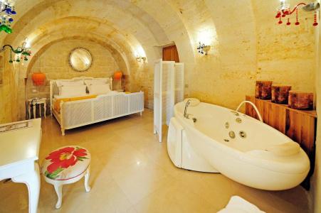 Anatelein Boutique Cave - 16