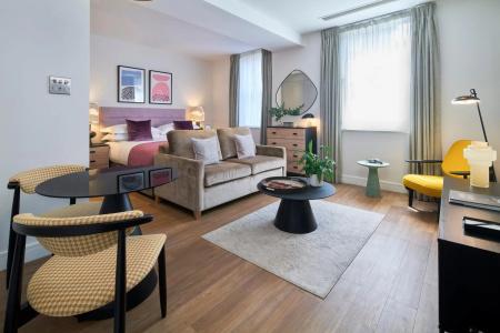 Cheval Harrington Court at South Kensington - 22