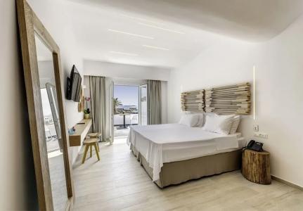 Makis Place - 49