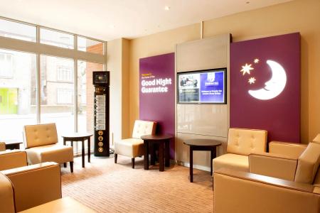 Premier Inn Tower Bridge - 26