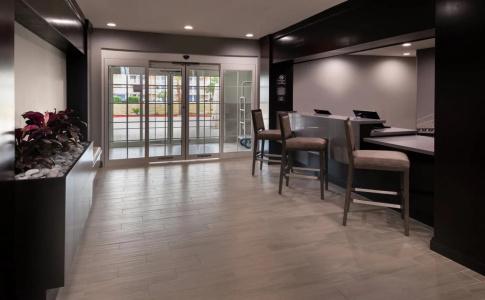Staybridge Suites - - 25