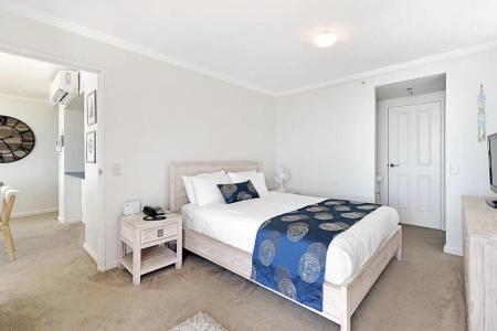 Crystal Bay On The Broadwater - 408