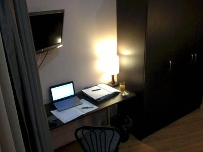Corner - 5