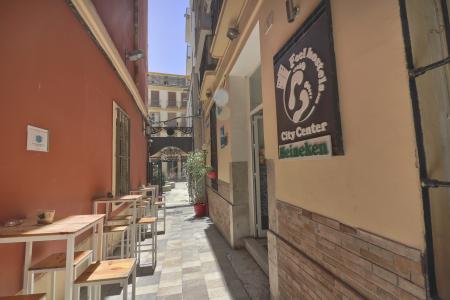 Feel Hostels City Center - 37