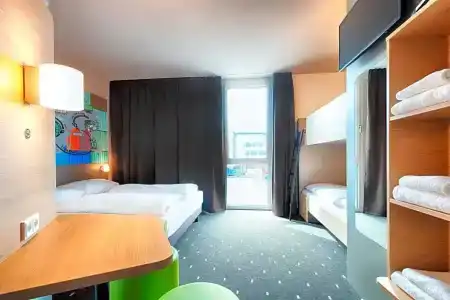 B&B Stuttgart-Neckarhafen - 48