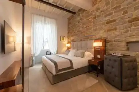Donati Luxury Tower Suites - 30