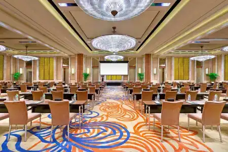 Sheraton Grand Hangzhou Wetland Park Resort - 33