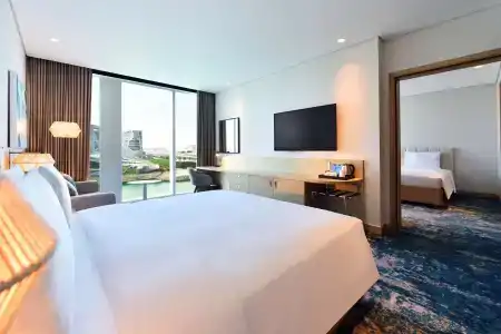 Hilton Garden Inn Bahrain Bay - 3