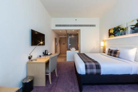Premier Inn Dubai Dragon Mart - 35
