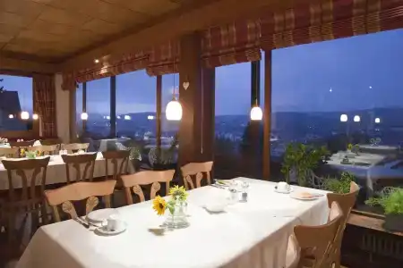 Restaurant-Maien - 21