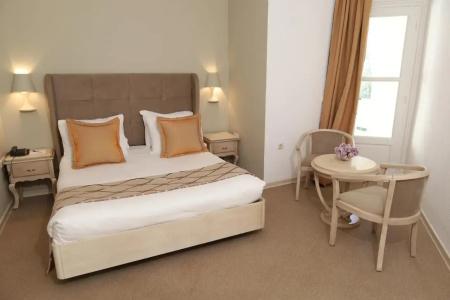 Shell Beach & Spa - 4