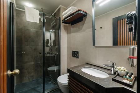 Tria Elegance - 20