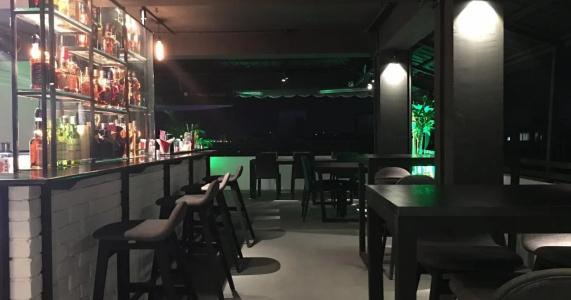 Yama & Rooftop Bar - 17