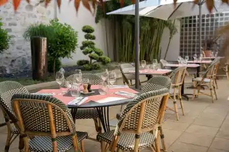 Best Western Premier de la Paix - 28