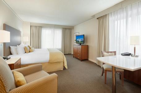 InterContinental Suites, an IHG - 14