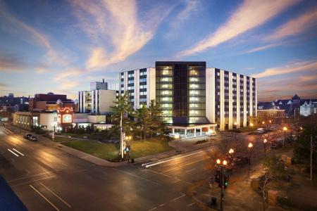 Four Points by Sheraton - 22