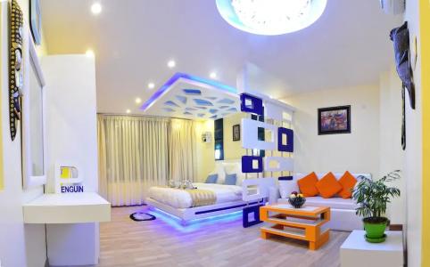 Royal Penguin Boutique & Spa - 112