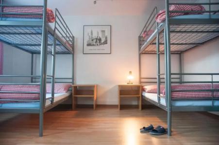 Balmers Backpackers - 26