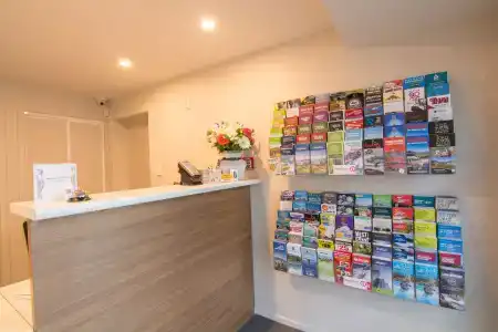 315 Riccarton - 1
