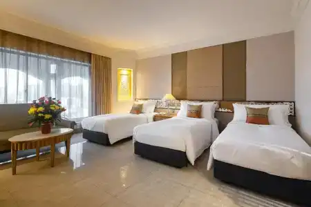 Indra Regent - 42