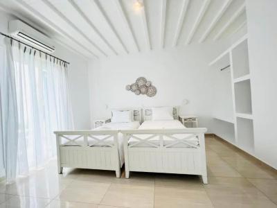 Cyclades Studios - 95