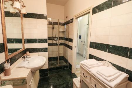 Rome Kings Suite - 7