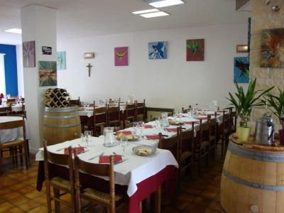 Hôtel Au Petit Languedoc - 13