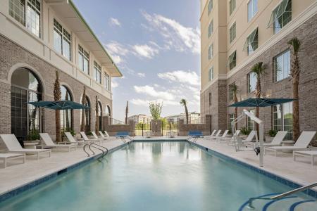 Embassy Suites by Hilton Charleston Harbor Mt. Pleasant - 14