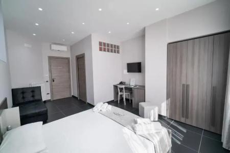 Al Campanile H Napoli Centro, by ClaPa Group - 119