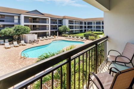 Courtyard Orlando Lake Buena Vista at Vista Centre - Newly Redesigned - 44