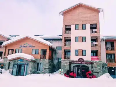 Rider's House - 6