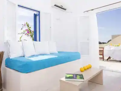 Bella Santorini - 6