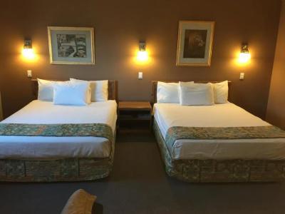 Canadas Best Value Inn - 22