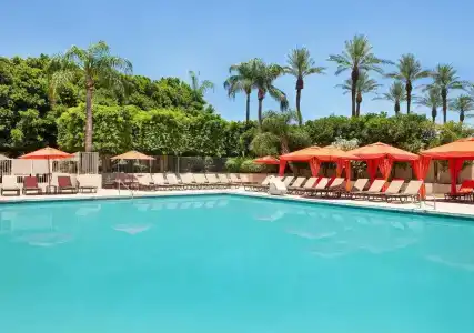 Sheraton Phoenix Crescent - 10