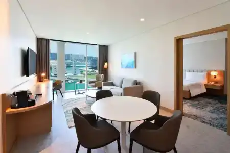 Hilton Garden Inn Bahrain Bay - 55
