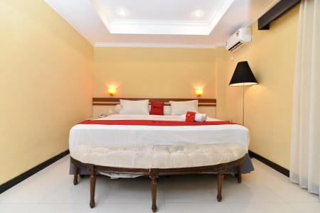 RedDoorz Plus near Mall Bali Galeria 2 - 4