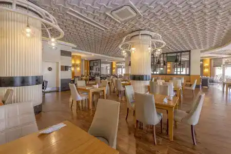 Port River & Spa - Ultra All Inclusive - 18