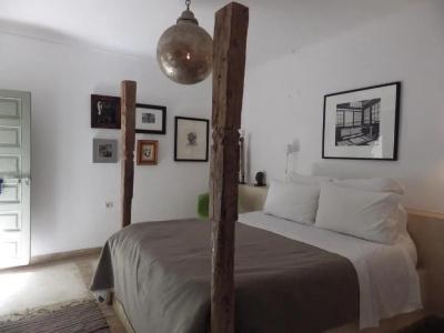 Riad Timila - 60