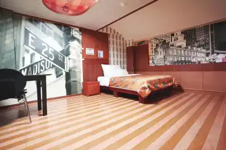 Incheon Apple - 6