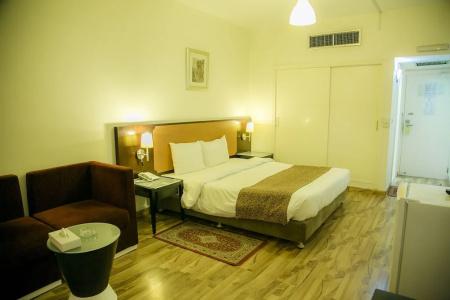Phoenicia Grand - 24
