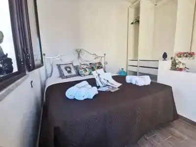 b&b a Due Passi Dal Centro - 3