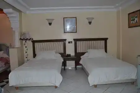 Salim - 4