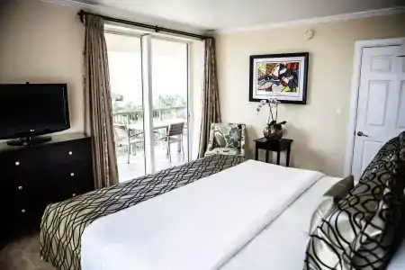 The Mutiny Luxury Suites - 19