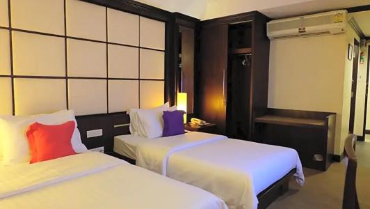 Grand Business Inn - 77