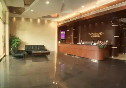 J-Hotel - 0